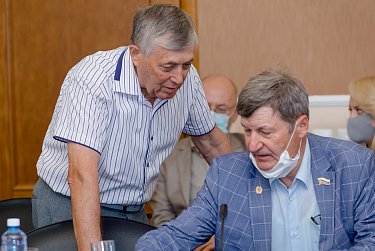 Губернатор выступит с отчетом в июне